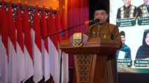 Gubernur Al Haris Memberikan Sambutan